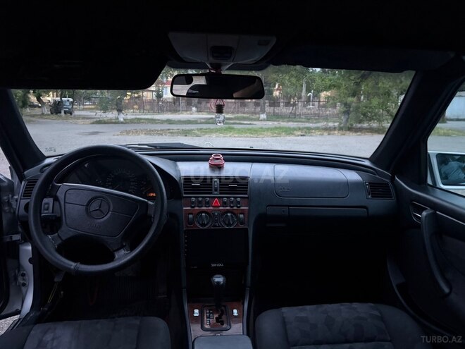 Mercedes C 240-9