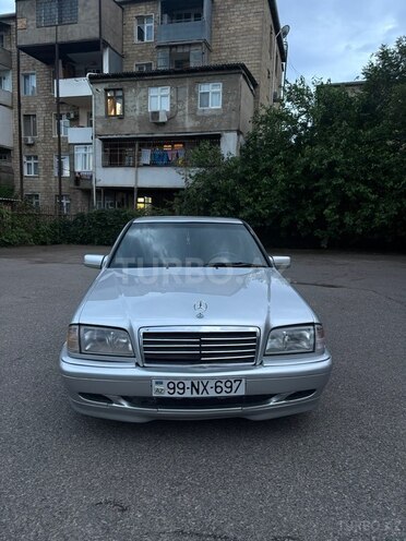 Mercedes C 240-8
