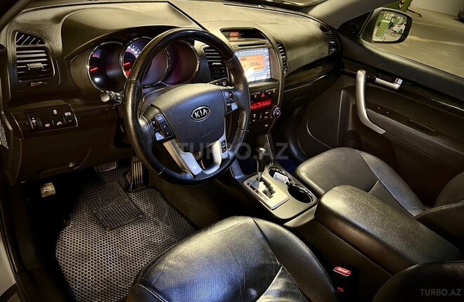 Kia Sorento-3