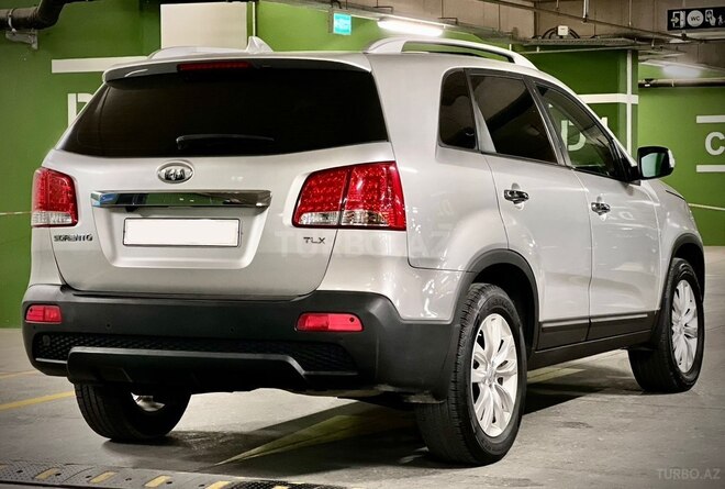 Kia Sorento-2