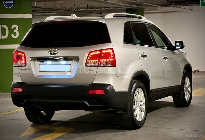 Kia Sorento-5