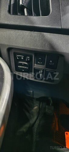 Toyota Prius-3