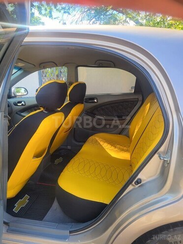 Chevrolet Lacetti-11