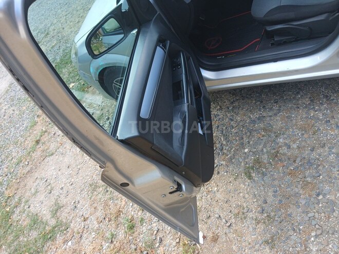 Opel Astra-12