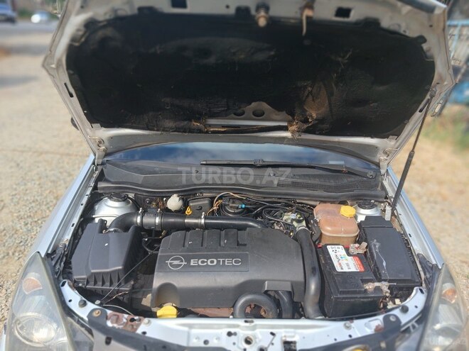 Opel Astra-13