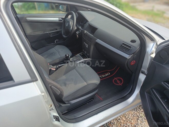 Opel Astra-8