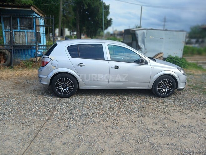Opel Astra-7