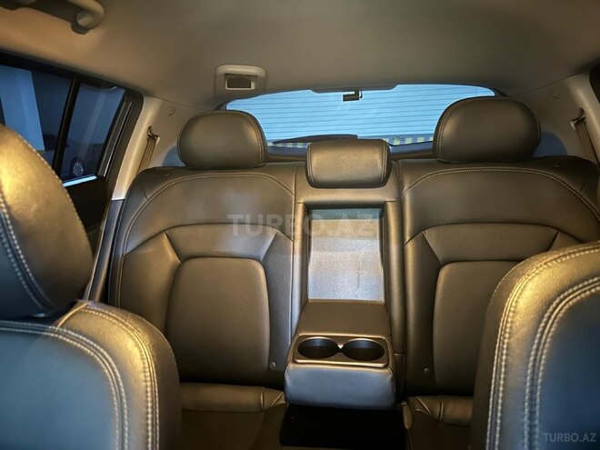 Kia Sportage-11