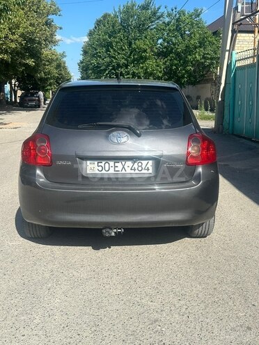 Toyota Auris-7