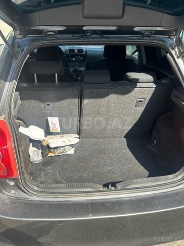 Toyota Auris-6
