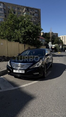 Hyundai Sonata-3