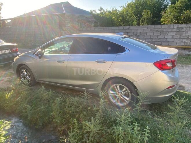 Chevrolet Cruze-6
