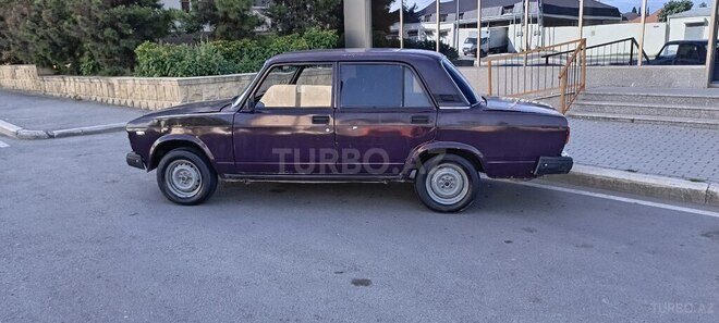 LADA (VAZ) 2107-5