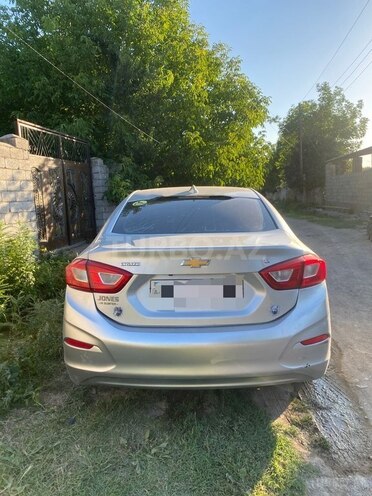 Chevrolet Cruze-2