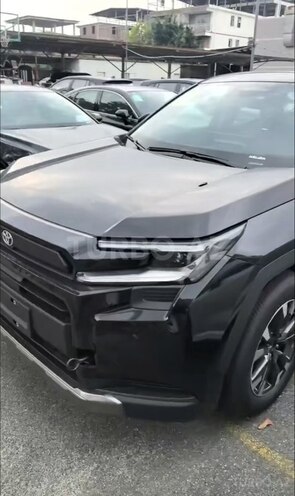 Toyota RAV4-7