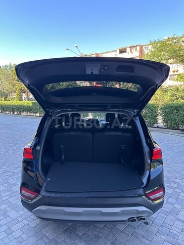 Hyundai Santa Fe-17