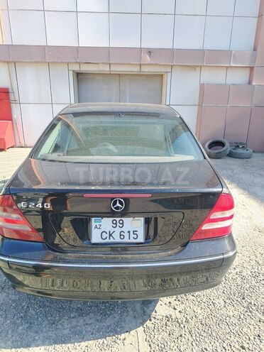 Mercedes C 240 4MATIC-5