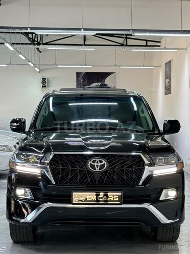 Toyota Land Cruiser-5