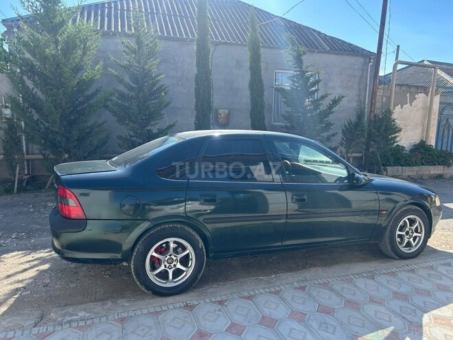 Opel Vectra-8