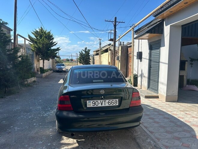 Opel Vectra-2