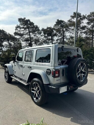 Jeep Wrangler-6