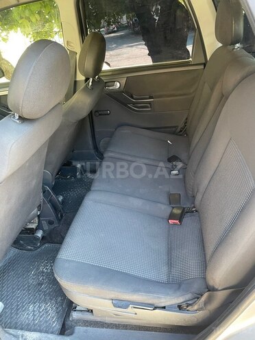 Opel Meriva-10