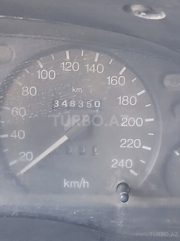 Ford Transit-8