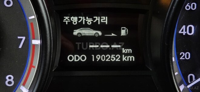 Hyundai Sonata-7