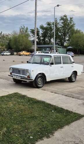 LADA (VAZ) 21011-2