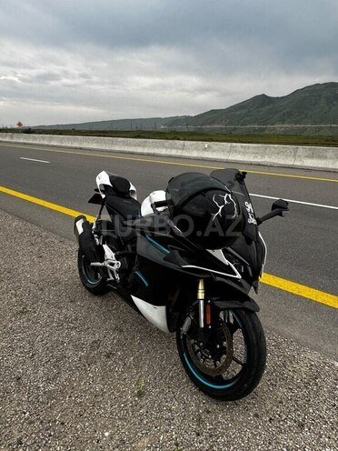 CFMOTO 450 SR-1