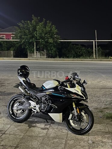CFMOTO 450 SR-4