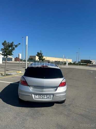 Opel Astra-2
