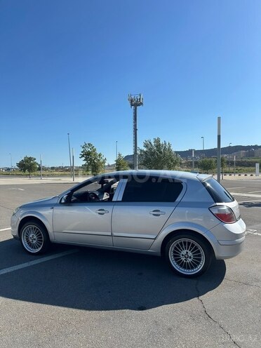 Opel Astra-4