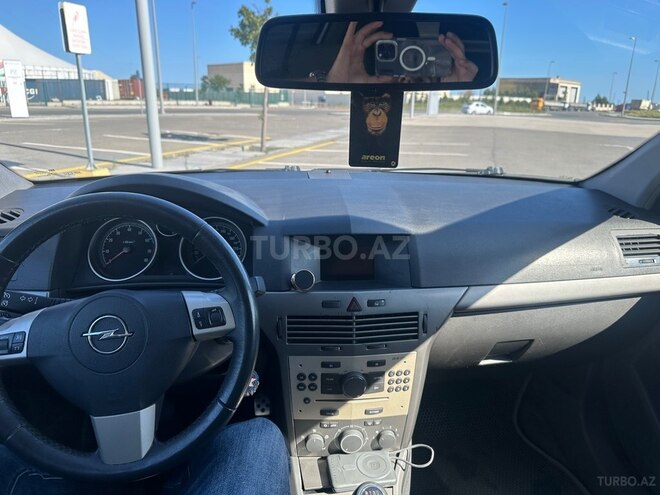 Opel Astra-7