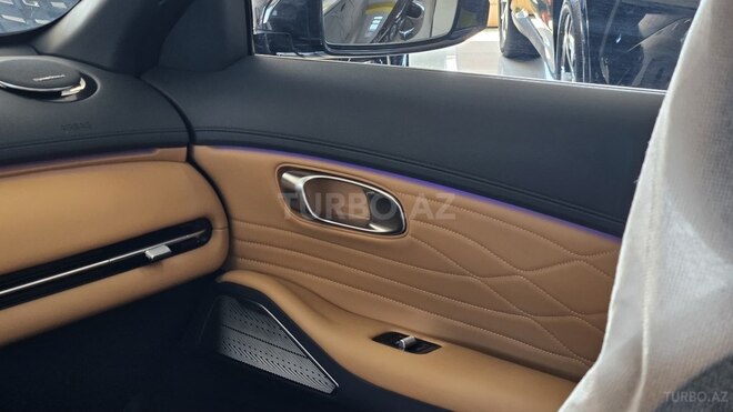 Geely Galaxy Starship 7-7