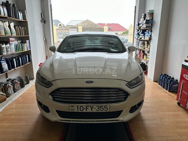Ford Fusion (North America)-1