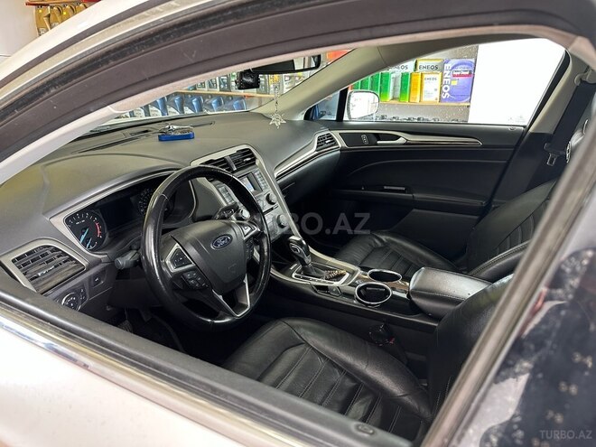 Ford Fusion (North America)-4