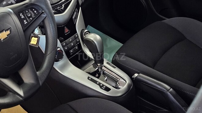 Chevrolet Cruze-5