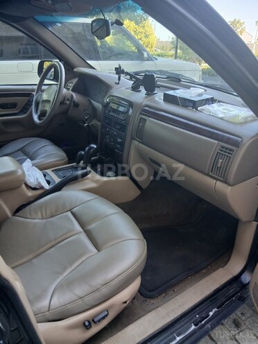 Jeep Grand Cherokee-14