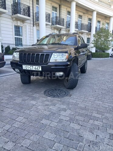 Jeep Grand Cherokee-1