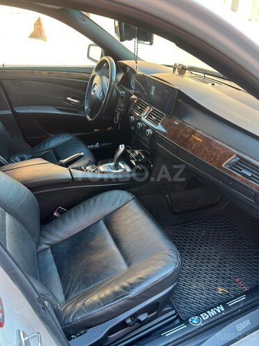 BMW 525-13