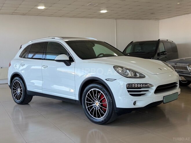 Porsche Cayenne-2