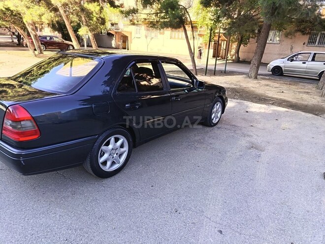 Mercedes C 180-5