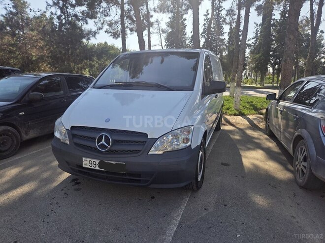 Mercedes Vito-1