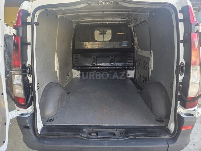 Mercedes Vito-11