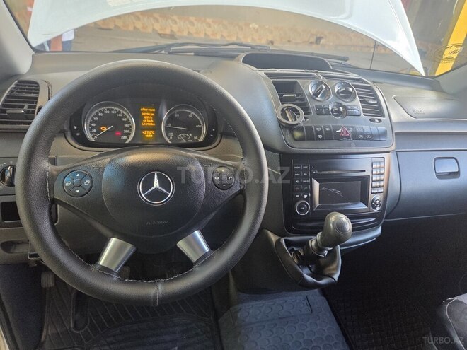 Mercedes Vito-14