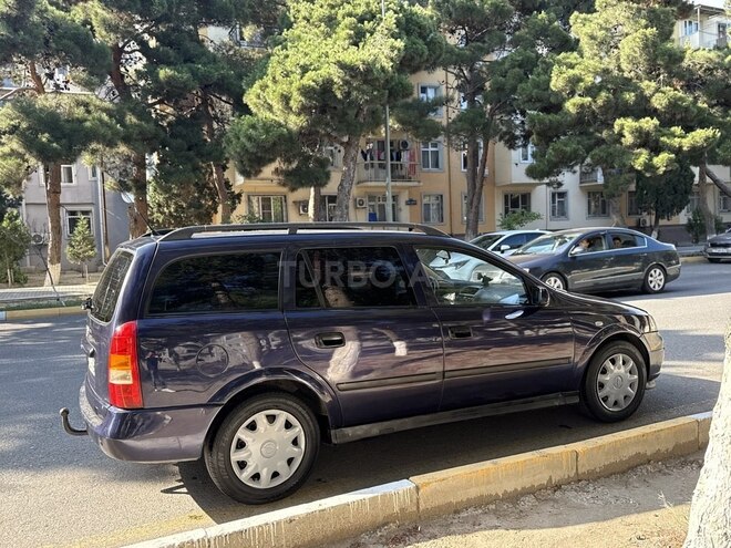 Opel Astra-11