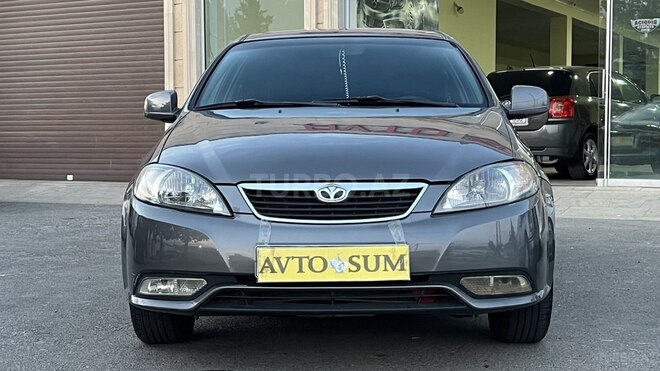 Daewoo Gentra-9