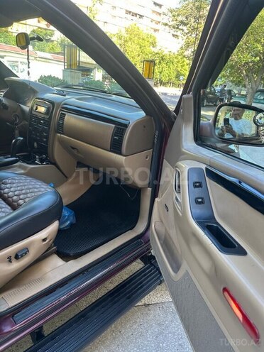 Jeep Grand Cherokee-10