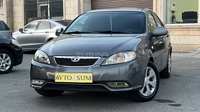 Daewoo Gentra-1